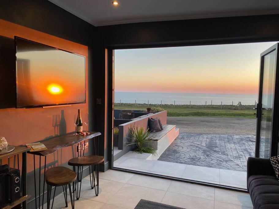 Seaview Stay Peacehaven ภายนอก รูปภาพ